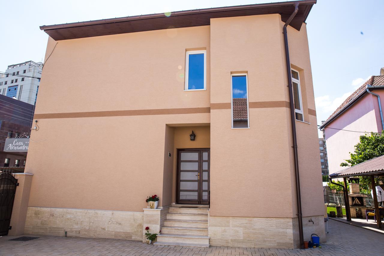 Casa Alexandra Hotel Deva Exterior photo